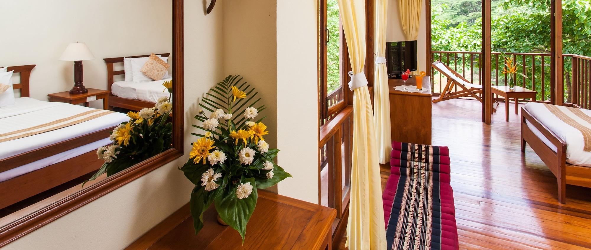 Riverhouse-The Teak House แม่สะเรียง ภายนอก รูปภาพ