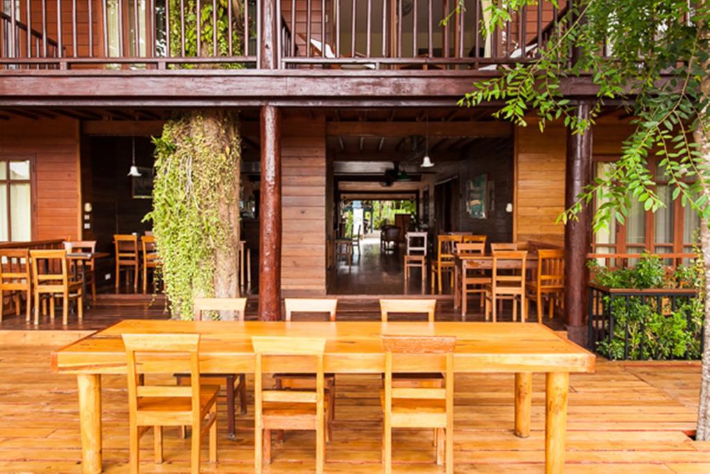 Riverhouse-The Teak House แม่สะเรียง ภายนอก รูปภาพ
